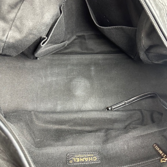 CHANEL CC CHARM LAMBSKIN BOWLER BAG - Picture 12 of 13